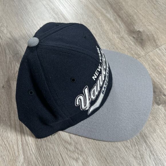 Vintage Starter New York Yankees Hat Snapback MLB Tail Sweep Blue 100% Wool Cap - Picture 7 of 8